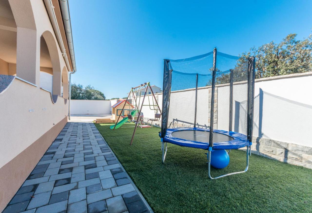 Villa Lucija Biograd Na Moru Bagian luar foto